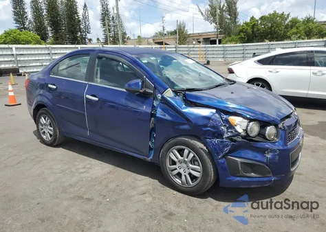 2014 Chevrolet Sonic Lt z USA, uszkodzony, nr VIN 1G1JC5SH2E4140894